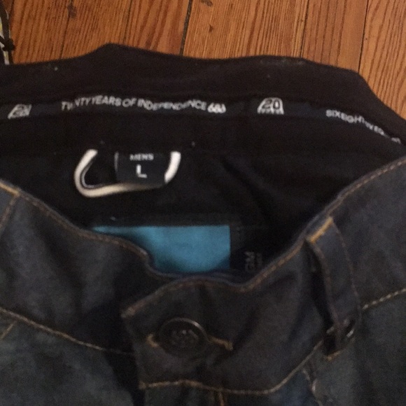 They are Snow Pants - Picture 3 of 3